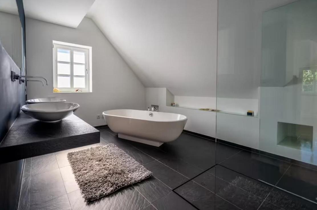 Villa Naehe Muenster 5 Schlafzimmern 10 Gaeste *